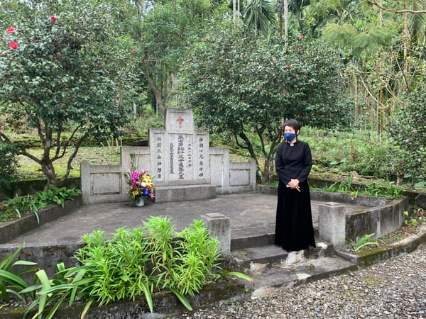 LIÛ FICHṲ̂N KE SṲ̂ "FUNGLÌM MÌNSÀN"